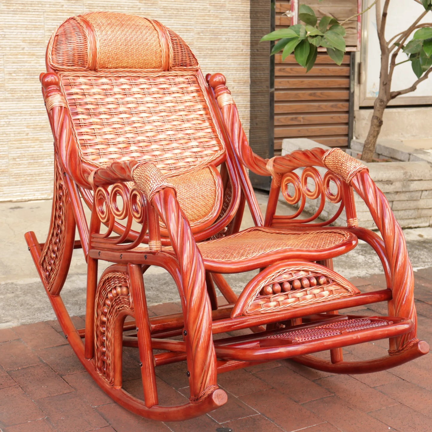 Manufacturers supply adult bedrooms, elderly rocking chairs, real rattan leisure balcony recliners