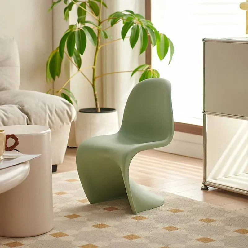 Celebrity Dining Tables and Chairs, Nordic Dining Chairs, Designers Can Stack Chairs, Backrests, Makeup Stool Trending Design