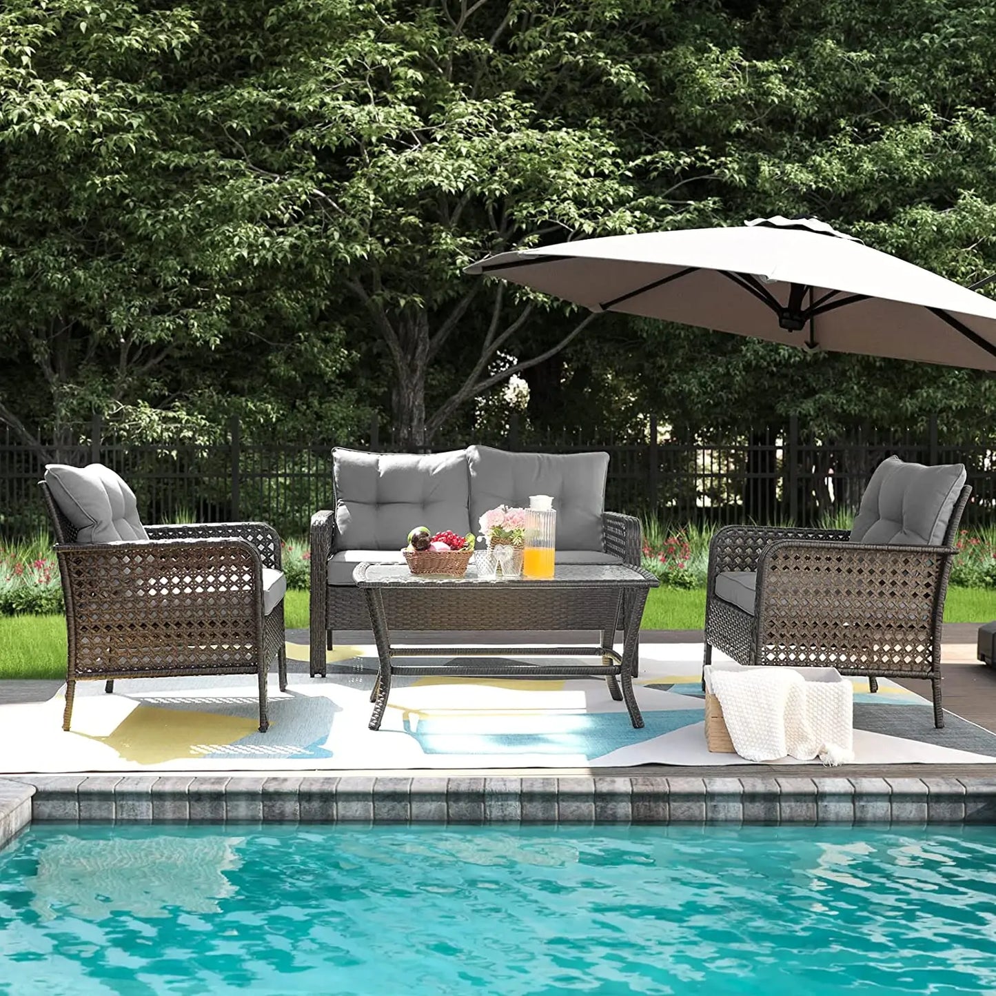 # New Arrival 4-Piece Rattan Patio Conversation Set With Blue Cushions
