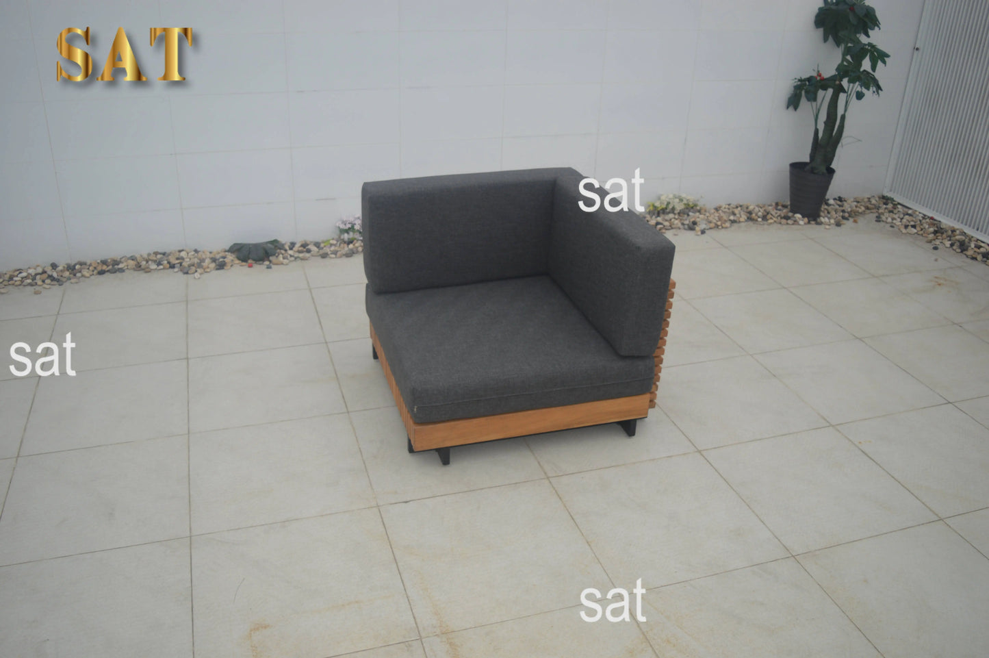 European Contemporary Teak Sofa Set Outdoor Furniture for Living Room Courtyard Hotel Villa Bedroom Park