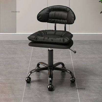 Italian Professional Barber Chairs for Beauty Salon Furniture Barber Chair Minimalist Lift Backrest Salon Chair for Hair Stylist