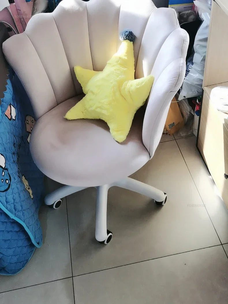 Rotatable Velvet Office Chair for Company Modern Soft Backrest Chair with Wheels Simple Creative Office Chairs for E-sports Room