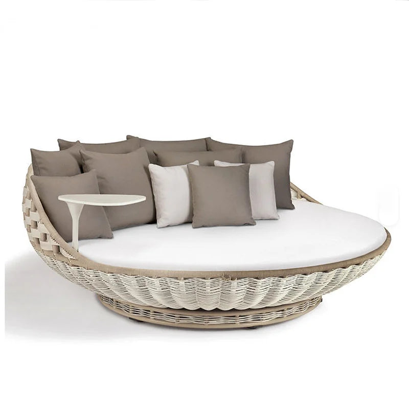 Modern Waterproof Rattan Sofa Patio Furniture Outdoor Furniture Big Round Outdoor Rattan Sun Beds
