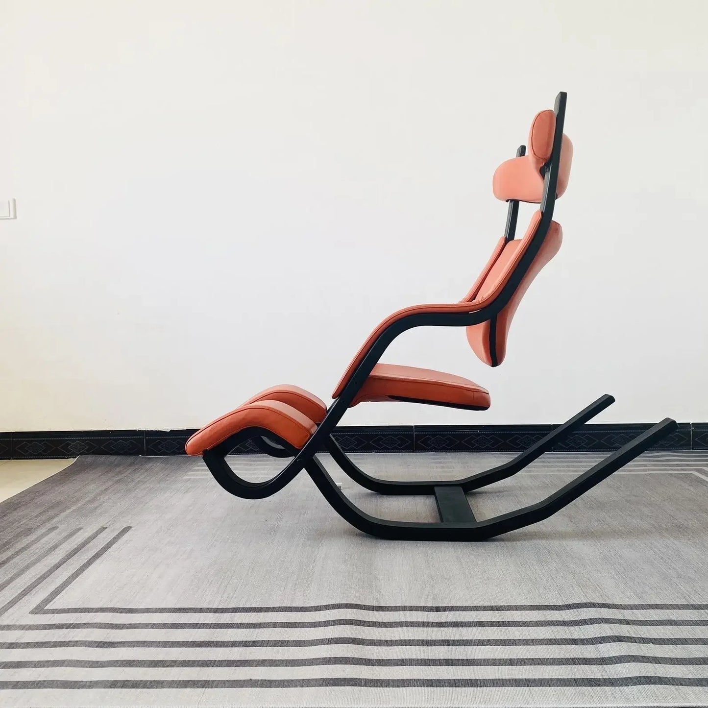 Gravity balance chair, European new living room bedroom multi-functional single sofa chair