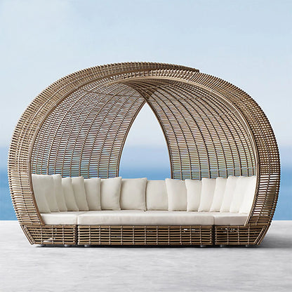Modern Waterproof Rattan Sofa Patio Furniture Outdoor Furniture Big Round Outdoor Rattan Sun Beds