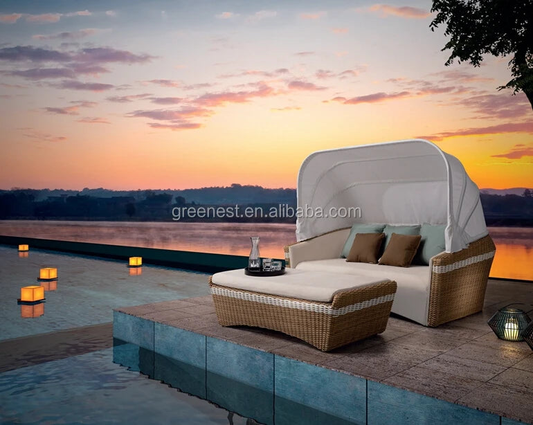 Outdoor Dining Room Furniture Glass Dining Table and Chairs