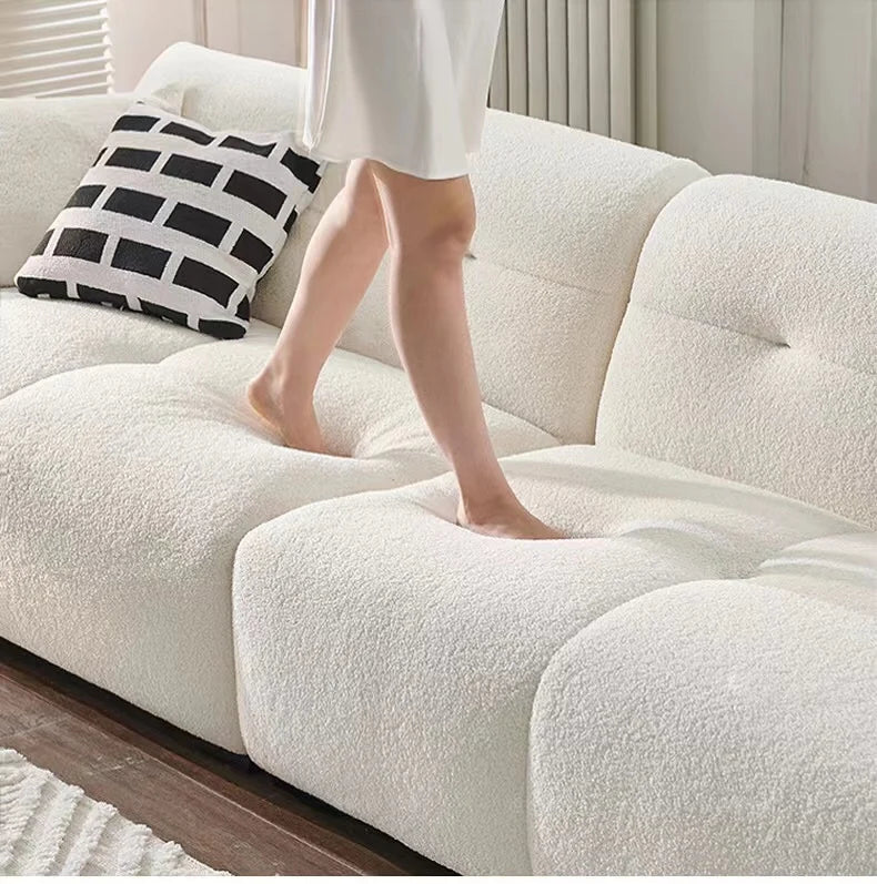 Luxury Romantic Sofa Puff Living Room Modern Comfortable Sofa Nordic Style Accent Divani Da Soggiorno Home Furniture