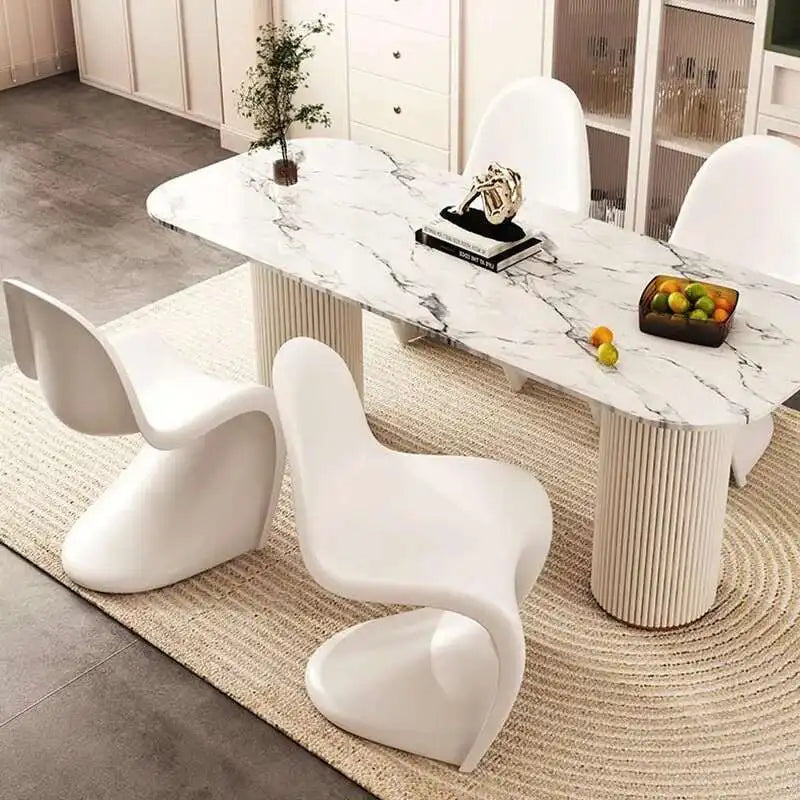 Nordic Plastic Dining Chairs Transparent Lazy Designer Ergonomic Dining Chairs Accent Desk Minimalist Muebles Acrylic Furniture
