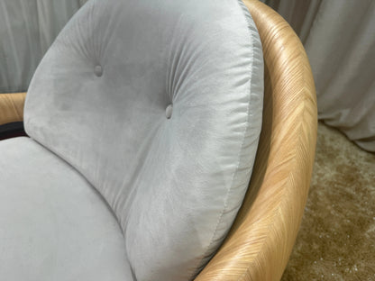 Modern Simple Armchair - Soft Living Room Decorative Chair for Apartment Hotels and Outdoor Use
