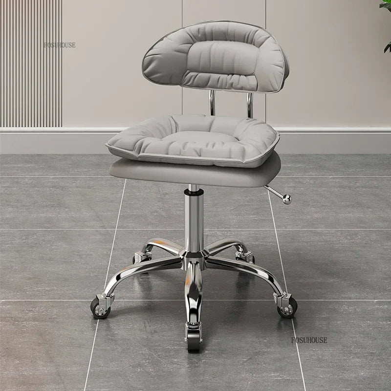 Italian Professional Barber Chairs for Beauty Salon Furniture Barber Chair Minimalist Lift Backrest Salon Chair for Hair Stylist