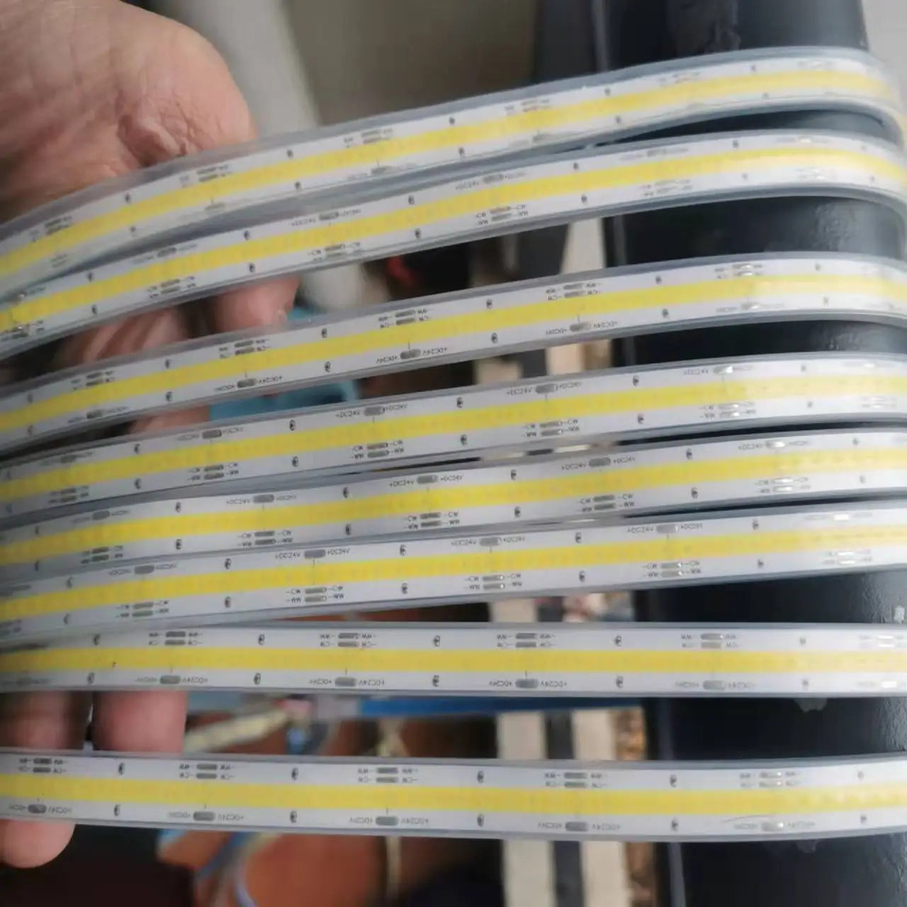 COB RGBCCT Waterproof IP67 DC24V LED Strip Light  84RGB CCT Dotless Flexible FCOB LED Tape Ribbon Lamp for Room Decoratio0LEDs/m