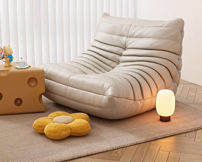 Super cool single seater caterpillar sofa, fashionable, luxurious, and grand, is a super good household decoration that is neede