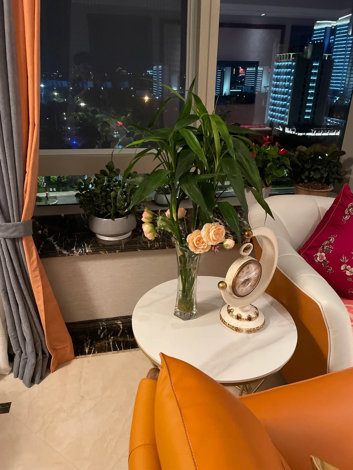 Nordic Minimalist Marble Coffee Tables Light Luxury Living Room Side Table Golden Iron Round Coffee Table Modern Home Furniture