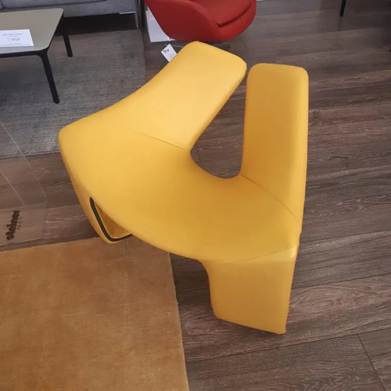 Creative fabric leisure single chair FRP special-shaped hotel leisure chair
