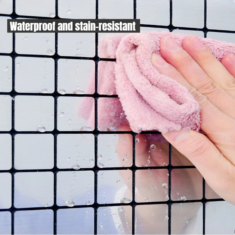 Self-adhesive Metal Mosaic Tiles Aluminum Composite Backsplash Gold Windmill Mosaic Glass Self-adhesive Kitchen Wall Decoration.