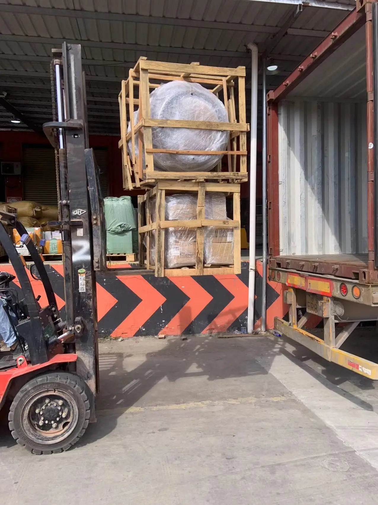 Italian Light Luxury Leather Sofa Living Room Small High-end Villa Modern Simple Solid Wood Sofa