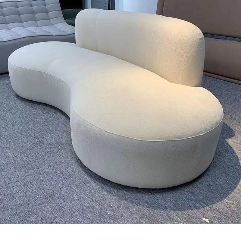 Nouveau canapé rembourré de style italien, minimaliste, pour la réception de bureau, ensemble de canapés avec un design minimaliste crémeux pour les petits salons