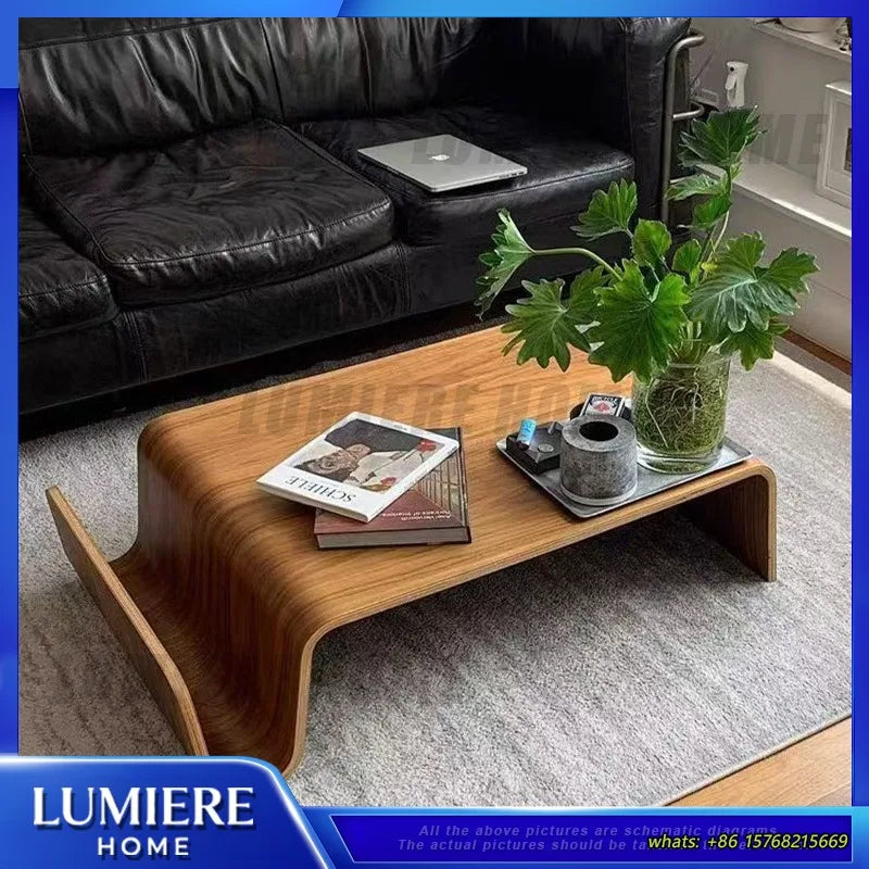 Scandinavian Style Coffee Table Minimalist Living Room Side Table Modern Wooden End Table with Curved Design Retro Nordic