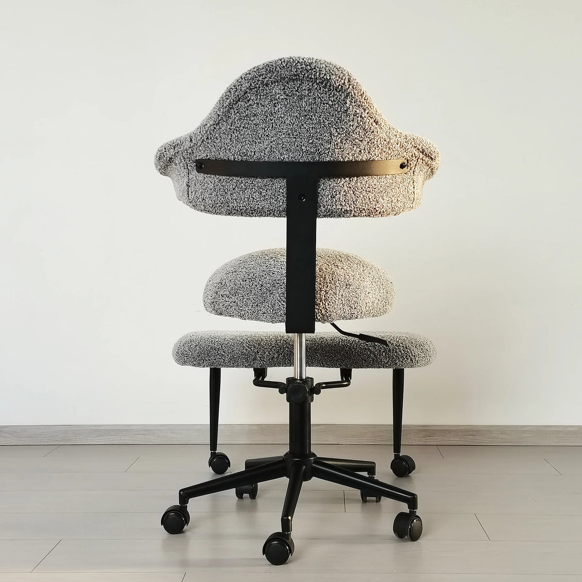 Cross Legged Chair - Meditation Chair With Wheels  ADHD Chair Height Adjustable Seat  Adjustable Footstool