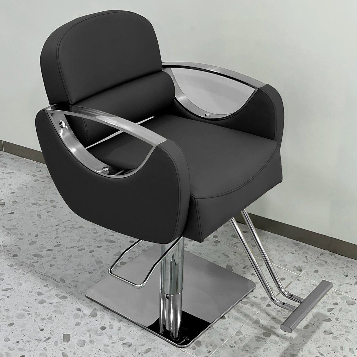 Shop Modern Barber Chair Design Nordic Luxury Chic Barber Chair Slim Style Krzesło Fryzjerskie Salon Furniture