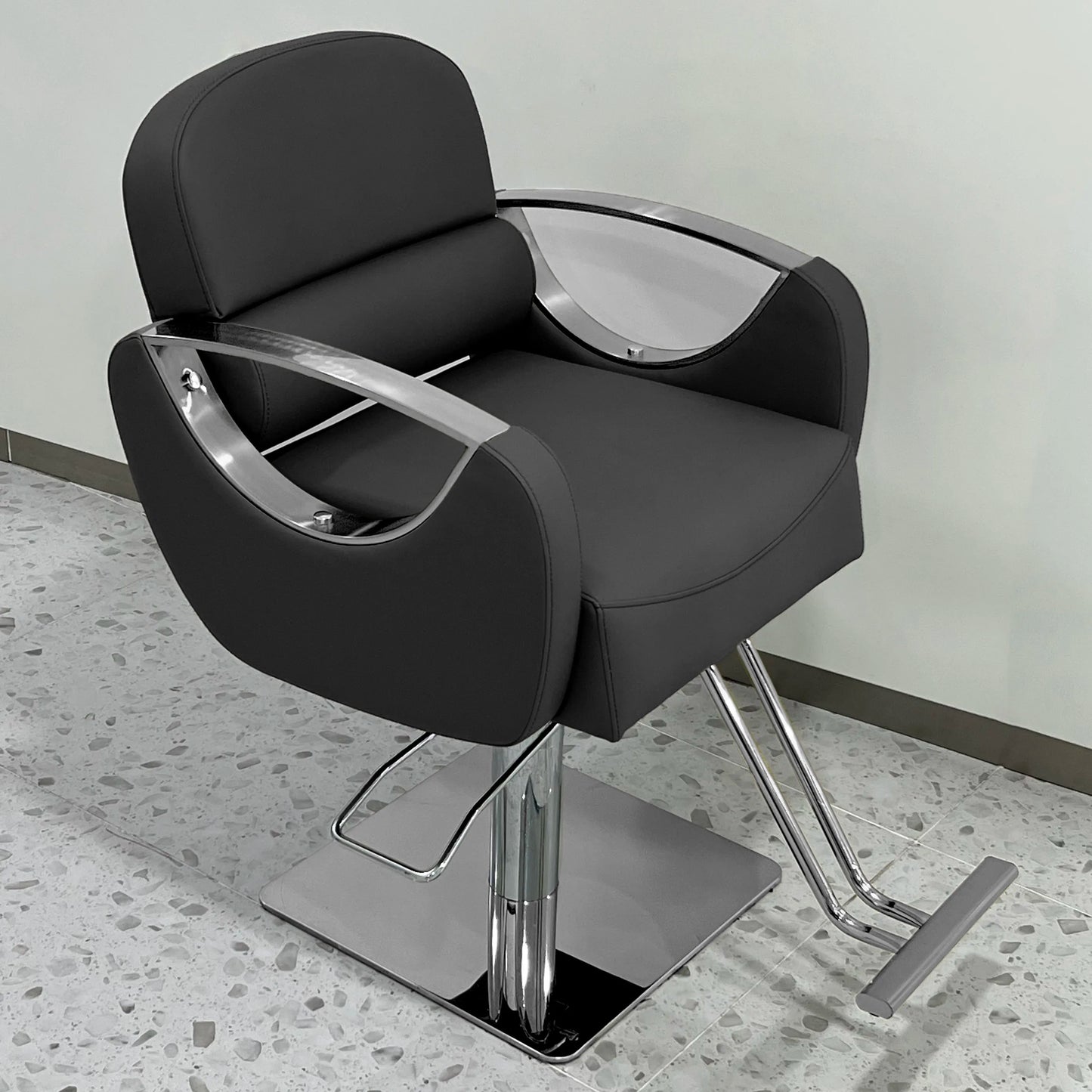 Shop Modern Barber Chair Design Nordic Luxury Chic Barber Chair Slim Style Krzesło Fryzjerskie Salon Furniture