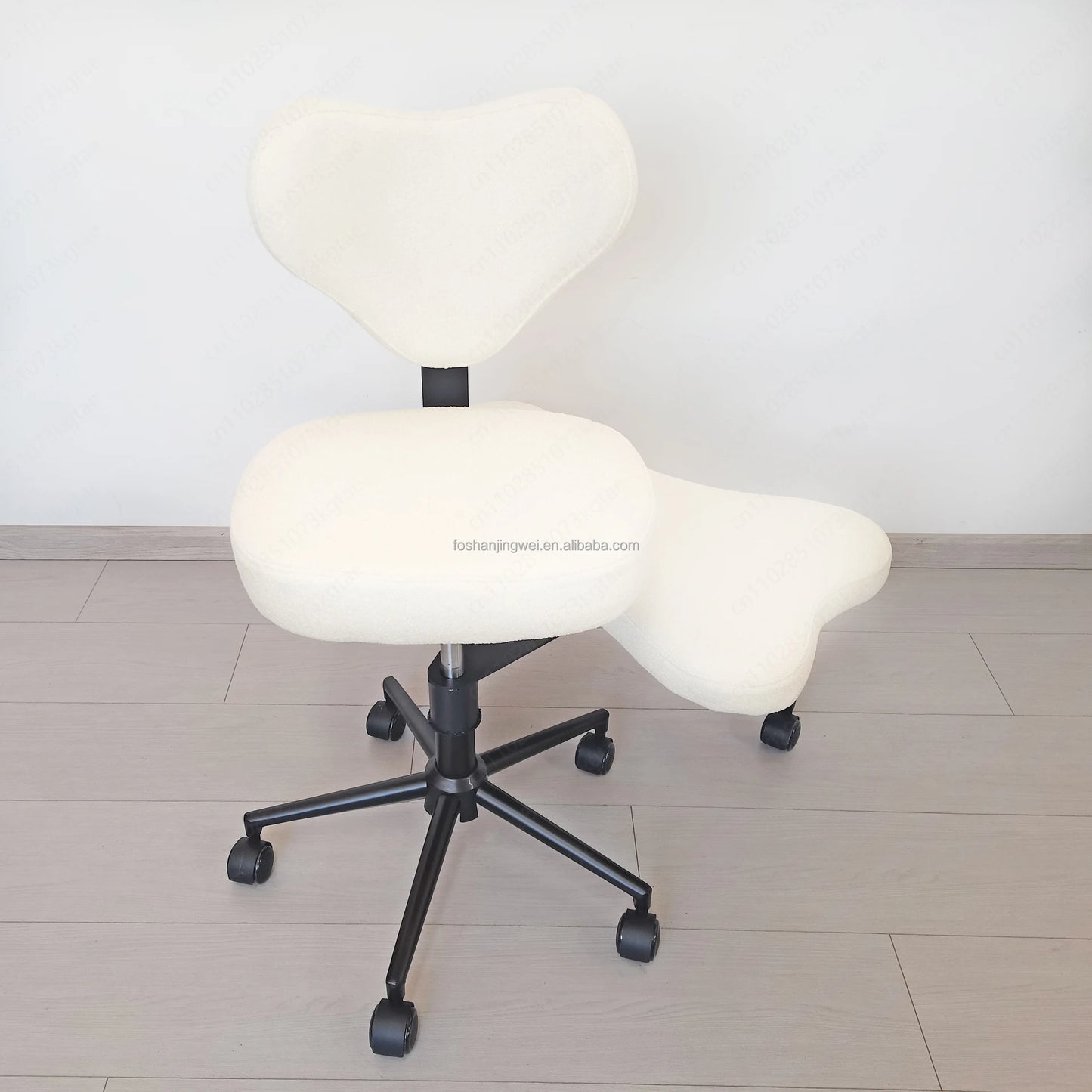 Modern comfortable cross-legged lazy chair squatting computer seat, suitable for long-term sitting in dormitories and offices