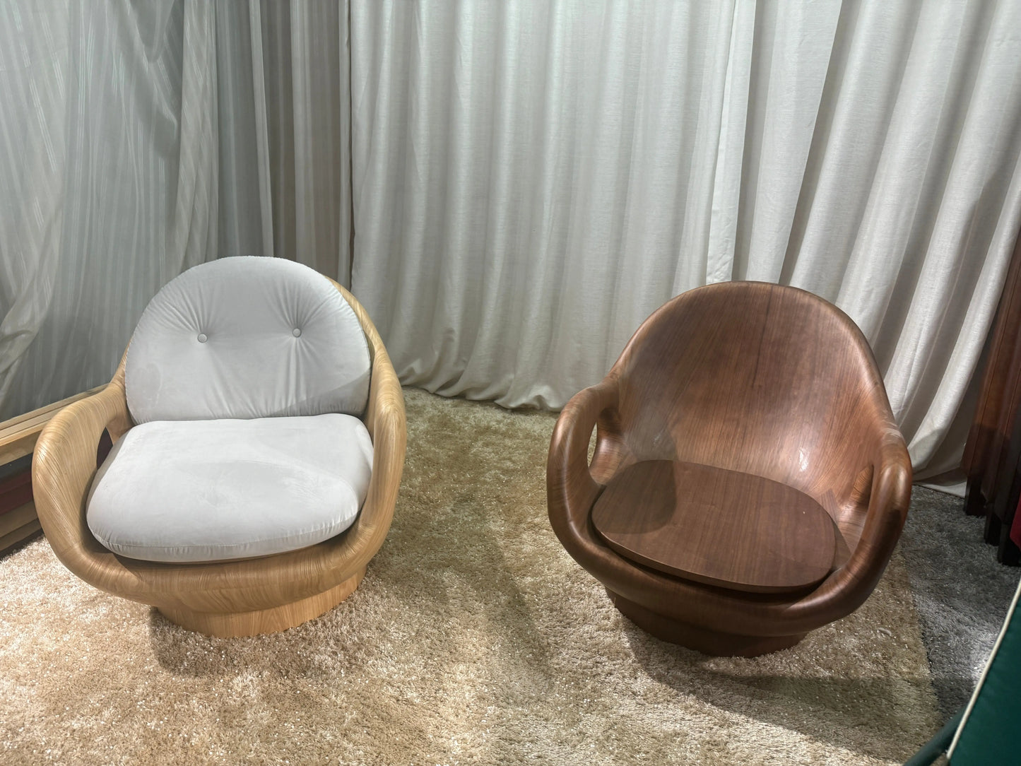 Modern Simple Armchair - Soft Living Room Decorative Chair for Apartment Hotels and Outdoor Use