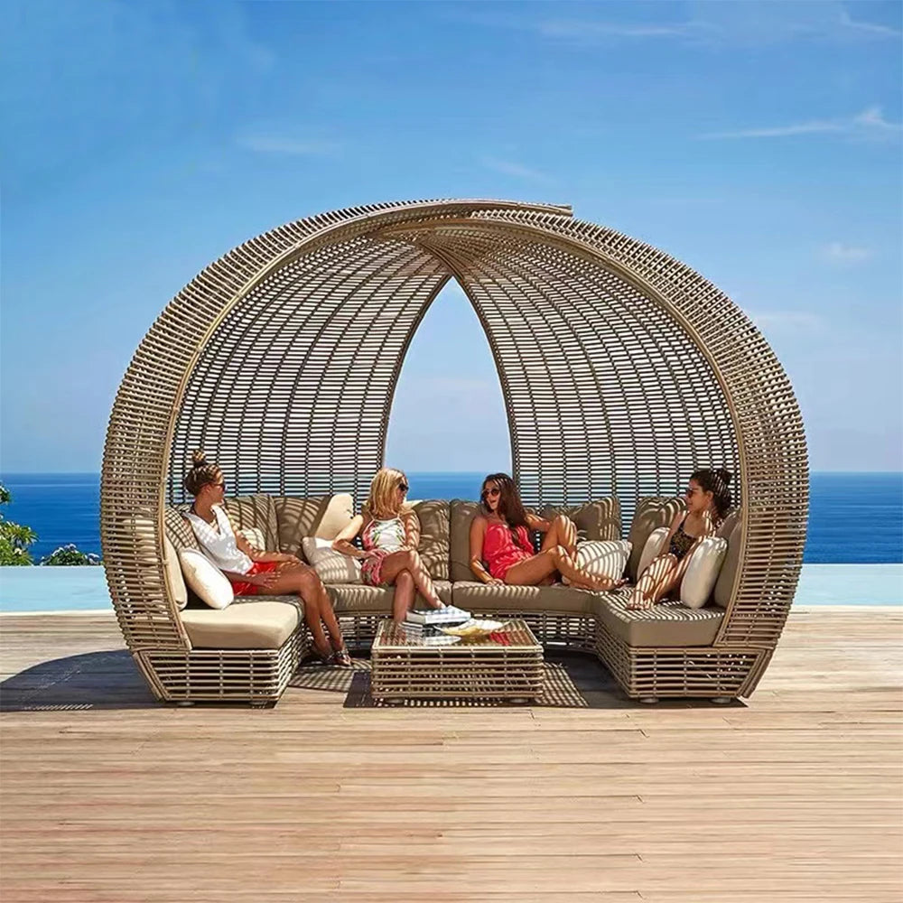 Modern Waterproof Rattan Sofa Patio Furniture Outdoor Furniture Big Round Outdoor Rattan Sun Beds