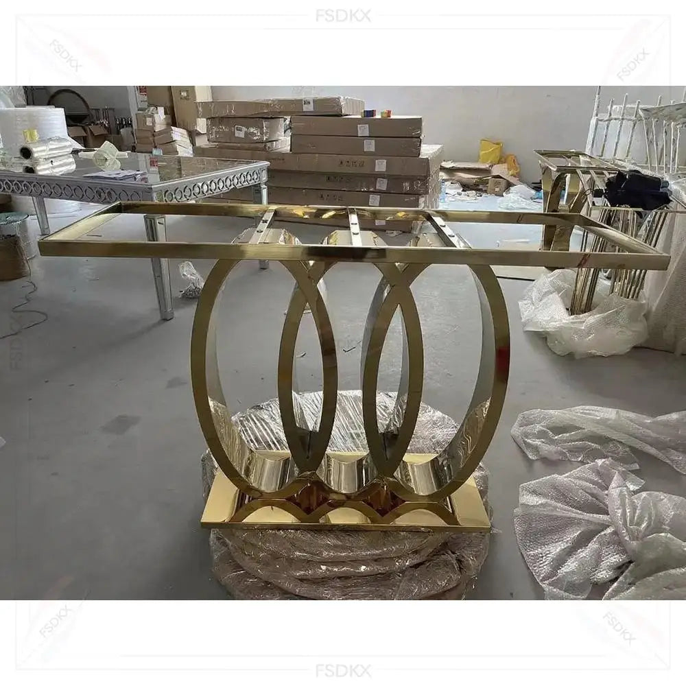 Luxury Modern Stainless Steel Metal Wedding Table with Glass Top Durable Hotel Furniture for Dining Wedding Events