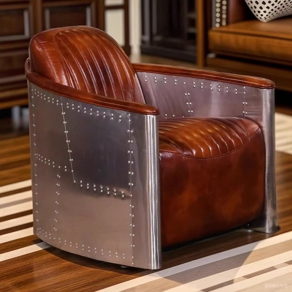 American Vintage Distressed Leather Armchair Hotel Sofa Accent Chair Aluminium Armrest Loft Aviation Chairs Aviation Furniture