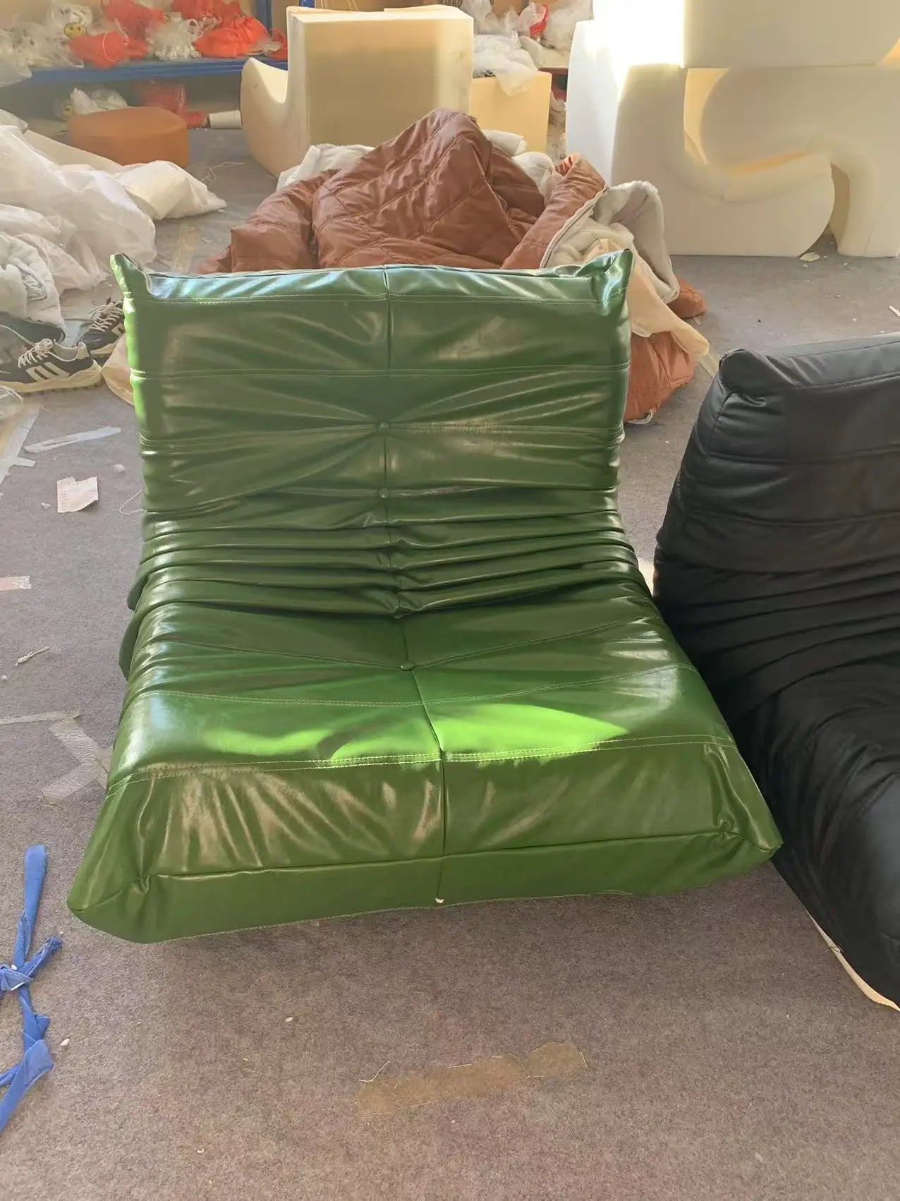 Oil wax caterpillar sofa, fashionable, high-end and atmospheric, luxurious decoration for living room, bedroom, hotel