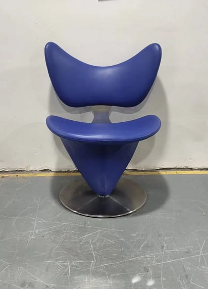 Nordic simple leisure chair light luxury creative design single sofa reception chair metal butterfly chair