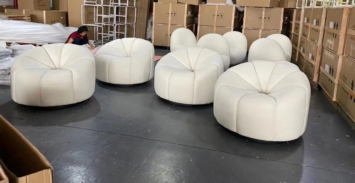 Factory Wholesale Modern Simple Minimalist Velvet comfort Fabric Leisure Reclining Lounge Wooden Living Room Chair