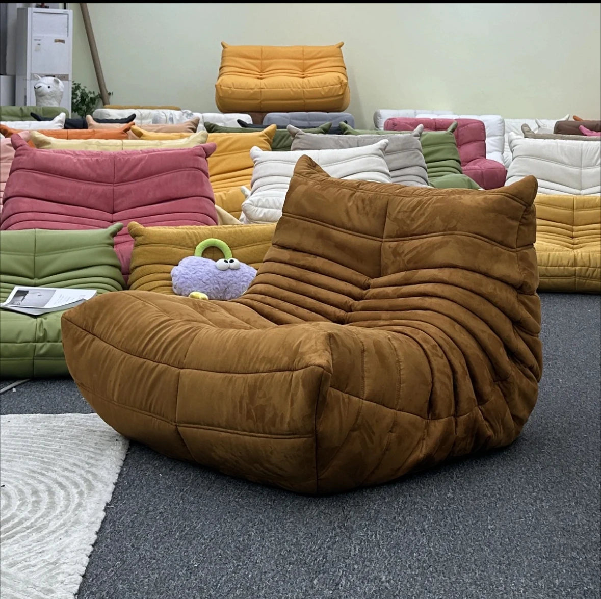 Lazy sofa, togo caterpillar sofa, light luxury, simple Internet celebrity creative chair, suede freehand space recliner