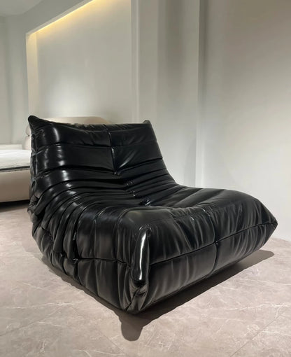 Super cool single seater caterpillar sofa, fashionable, luxurious, and grand, is a super good household decoration that is neede