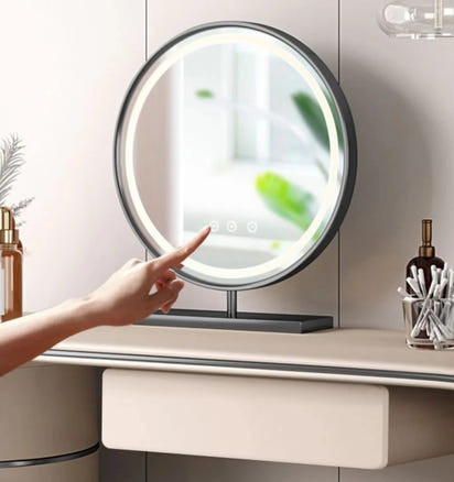 Custom Light Luxury Bedroom Furniture High Quality Wooden Dressing Table Set Smart LED Makeup Mirror Vanity Table with Drawers