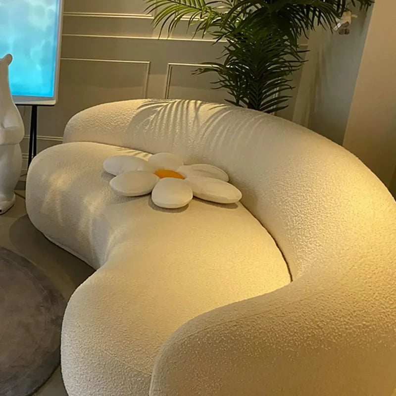 Designer Modern Living Room Sofa Sectional Design Nordic Seater Sofa Curved Creative Nordic Balcony Divano Postmodern Furniture