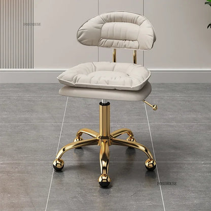 Italian Professional Barber Chairs for Beauty Salon Furniture Barber Chair Minimalist Lift Backrest Salon Chair for Hair Stylist