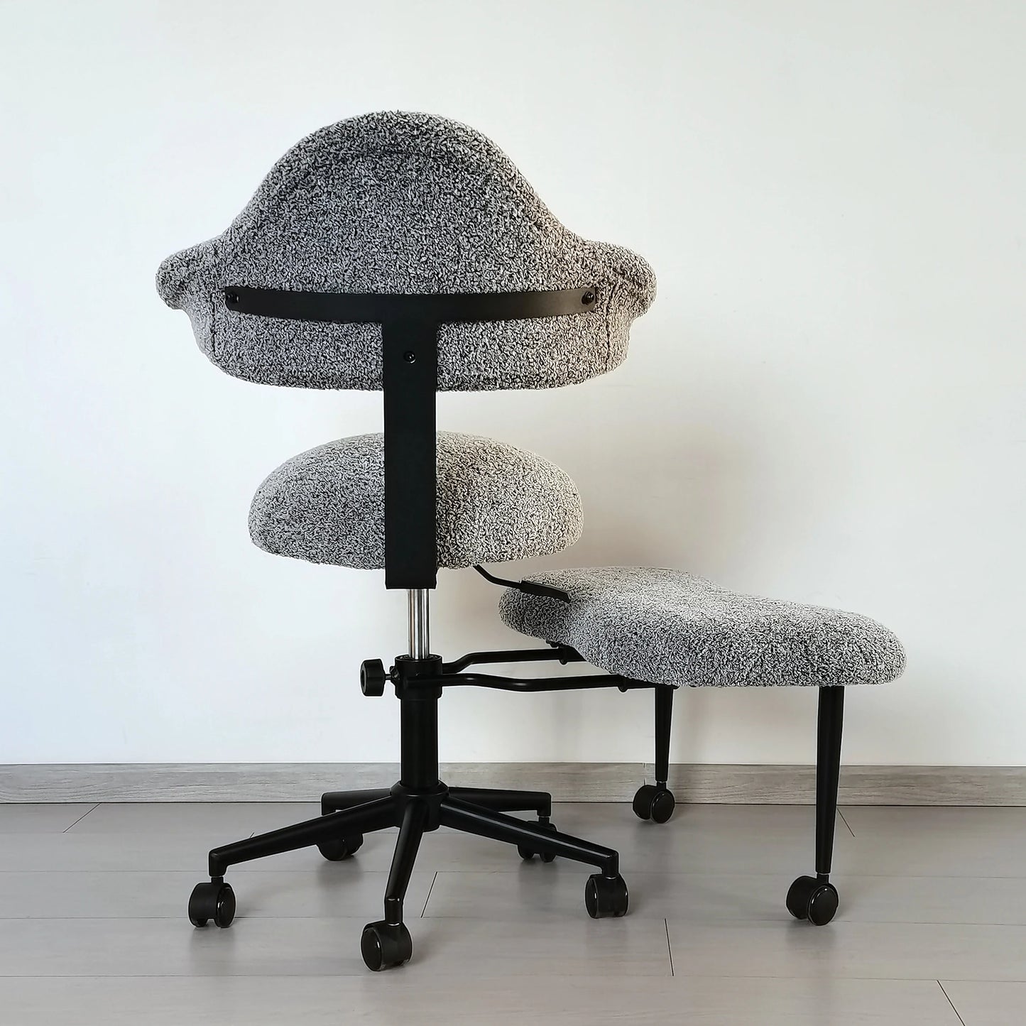 Cross Legged Chair - Meditation Chair With Wheels  ADHD Chair Height Adjustable Seat  Adjustable Footstool