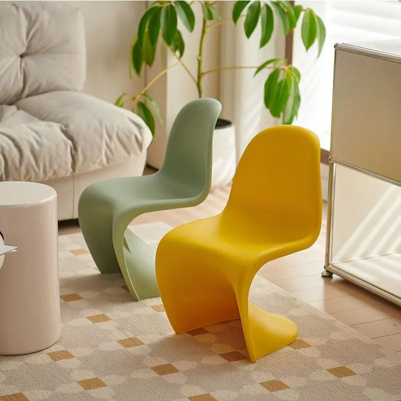 Celebrity Dining Tables and Chairs, Nordic Dining Chairs, Designers Can Stack Chairs, Backrests, Makeup Stool Trending Design