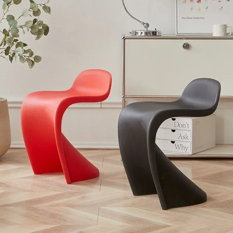 Portable Dining Chairs Lightweight Makeup Chair Modern Design Living Room Single Chair Multifunction Stackable Household Chairs