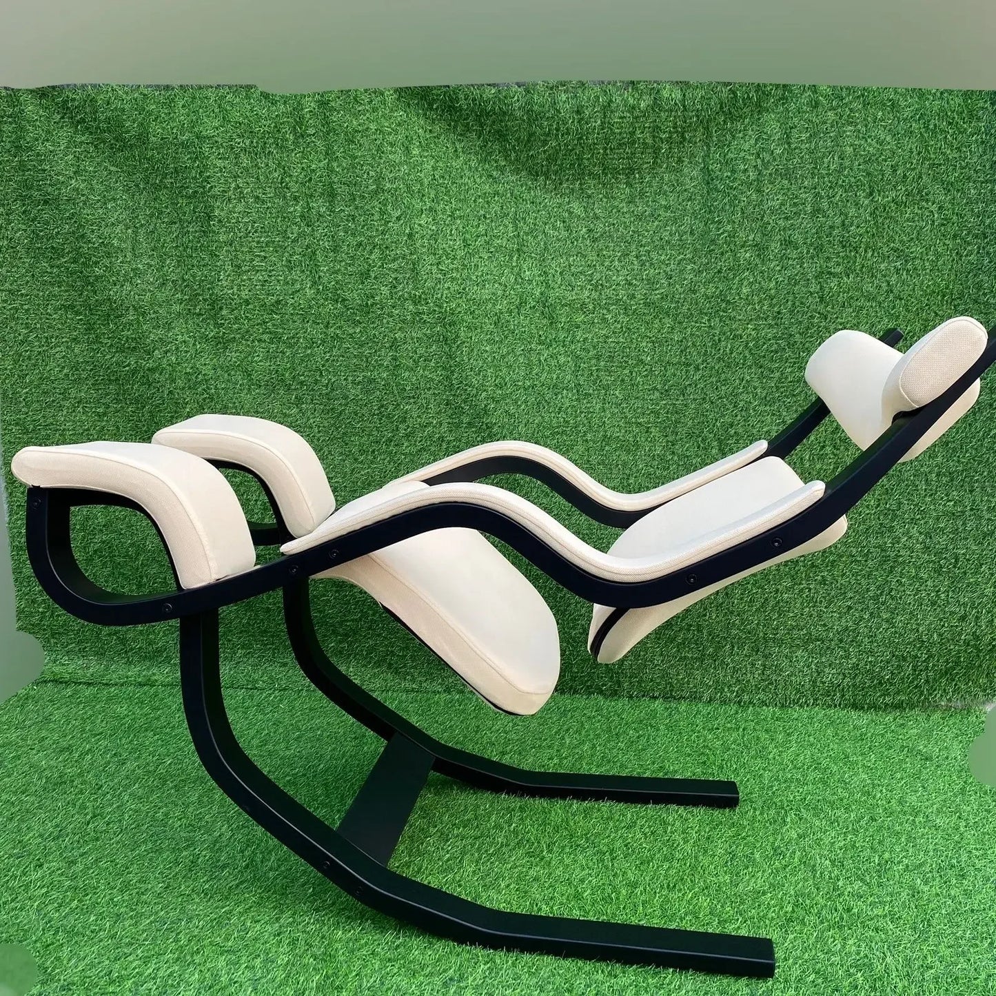 Gravity balance chair, European new living room bedroom multi-functional single sofa chair