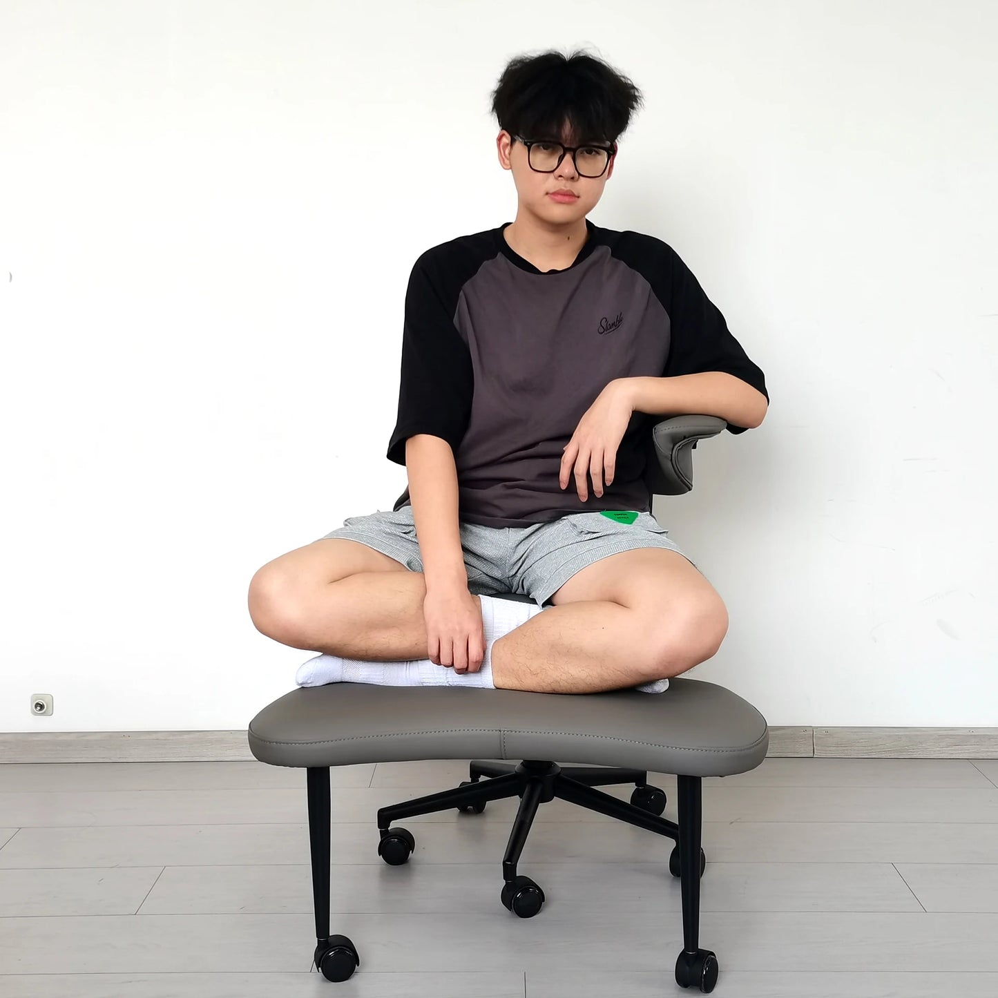 Cross Legged Chair - Meditation Chair With Wheels  ADHD Chair Height Adjustable Seat  Adjustable Footstool