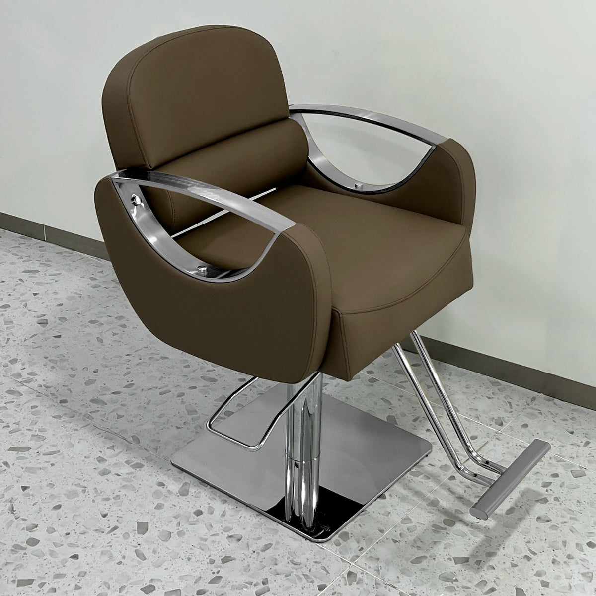 Shop Modern Barber Chair Design Nordic Luxury Chic Barber Chair Slim Style Krzesło Fryzjerskie Salon Furniture