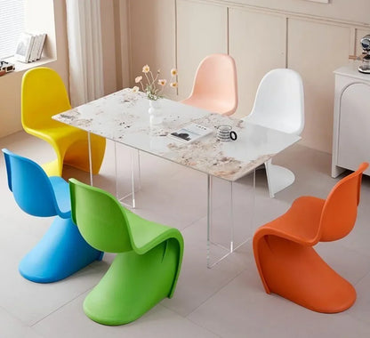 Elegant Clear Plastic Chair with Acrylic Backrest for Living Room Dining Stylish S Shaped Transparent Plastic Dining Stool
