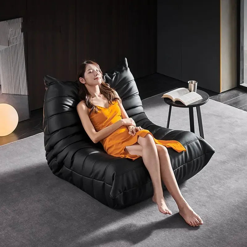 Oil wax leather caterpillar sofa, fashionable high-end atmosphere, living room, bedroom, shops and hotels can be used