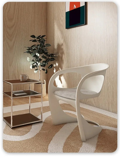 Nordic Simple Design Art Curved Chair Home Balcony Backrest Living Room Dining Room Chair Home Decor Bedroom Dressing Chair