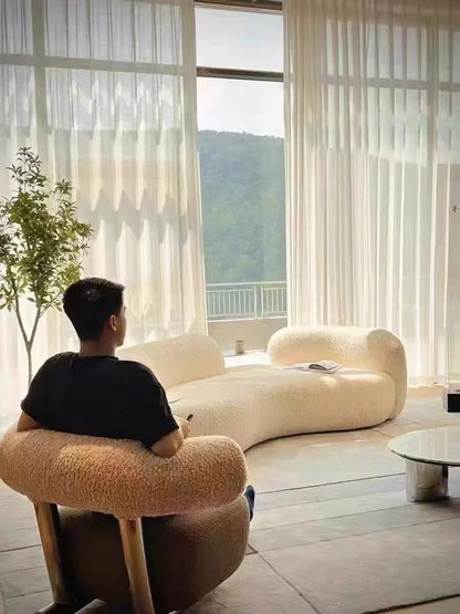 Cream Italian Light Luxury Single Reclining Curved Sofa Solid Wood Frame Small Apartment Living Room Sofa for Clothing Stores