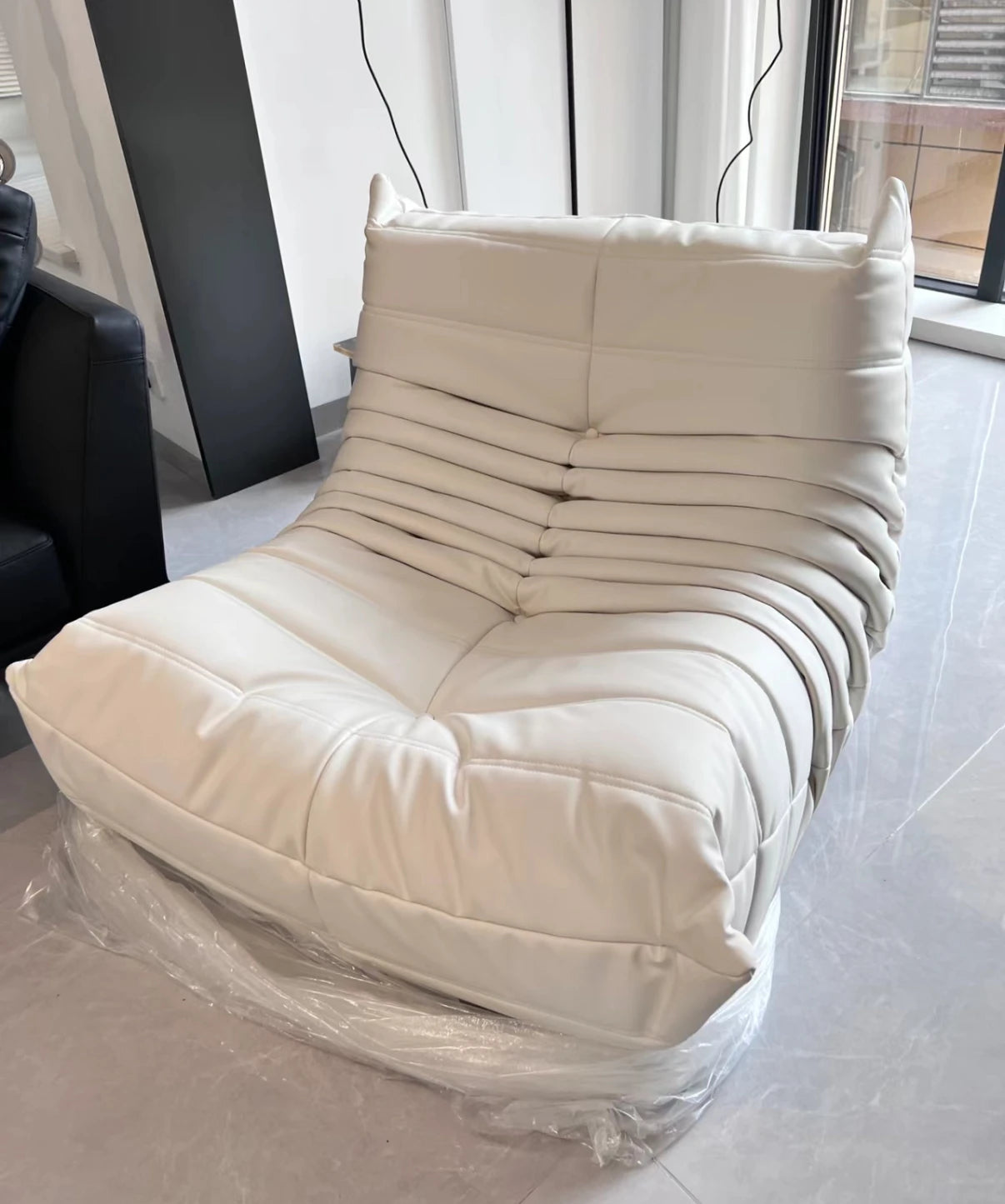 Lazy sofa, togo caterpillar sofa, light luxury, simple Internet celebrity creative chair, suede freehand space recliner