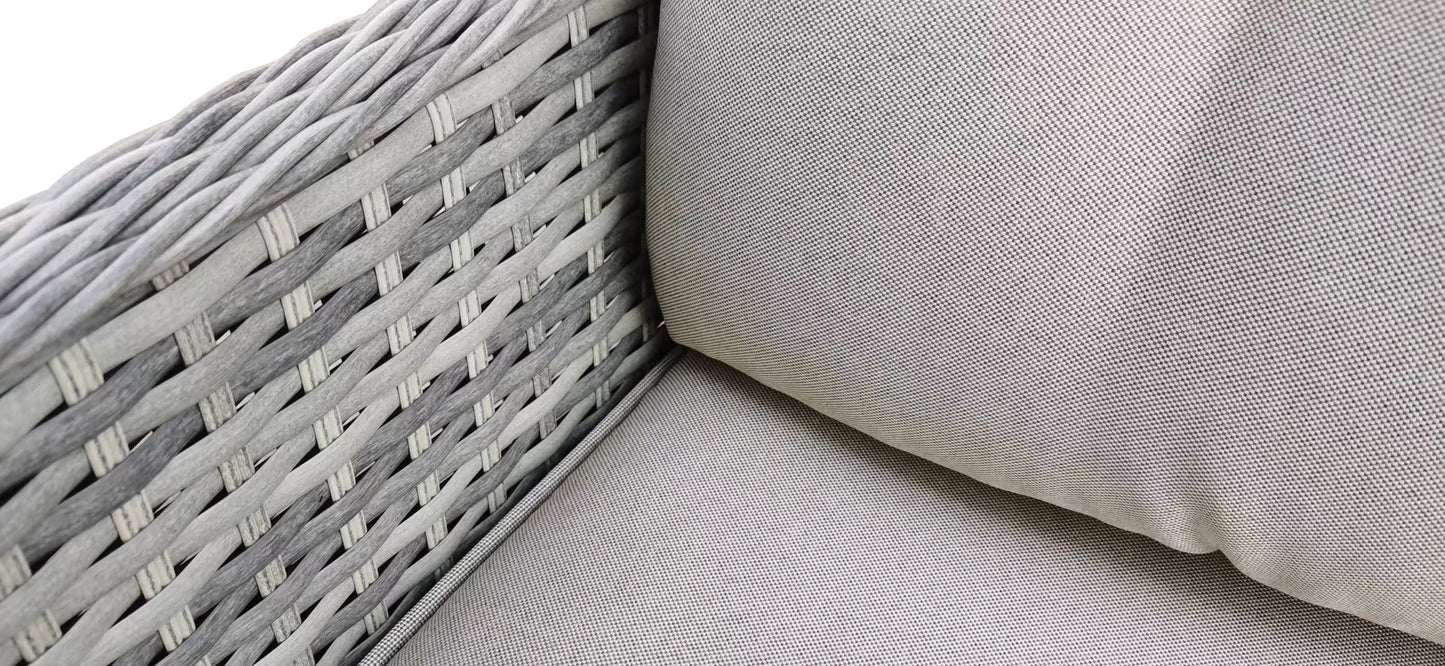 Modern Style Comfortable Outdoor Sofa Furniture Set Waterproof Patio Sofa Set